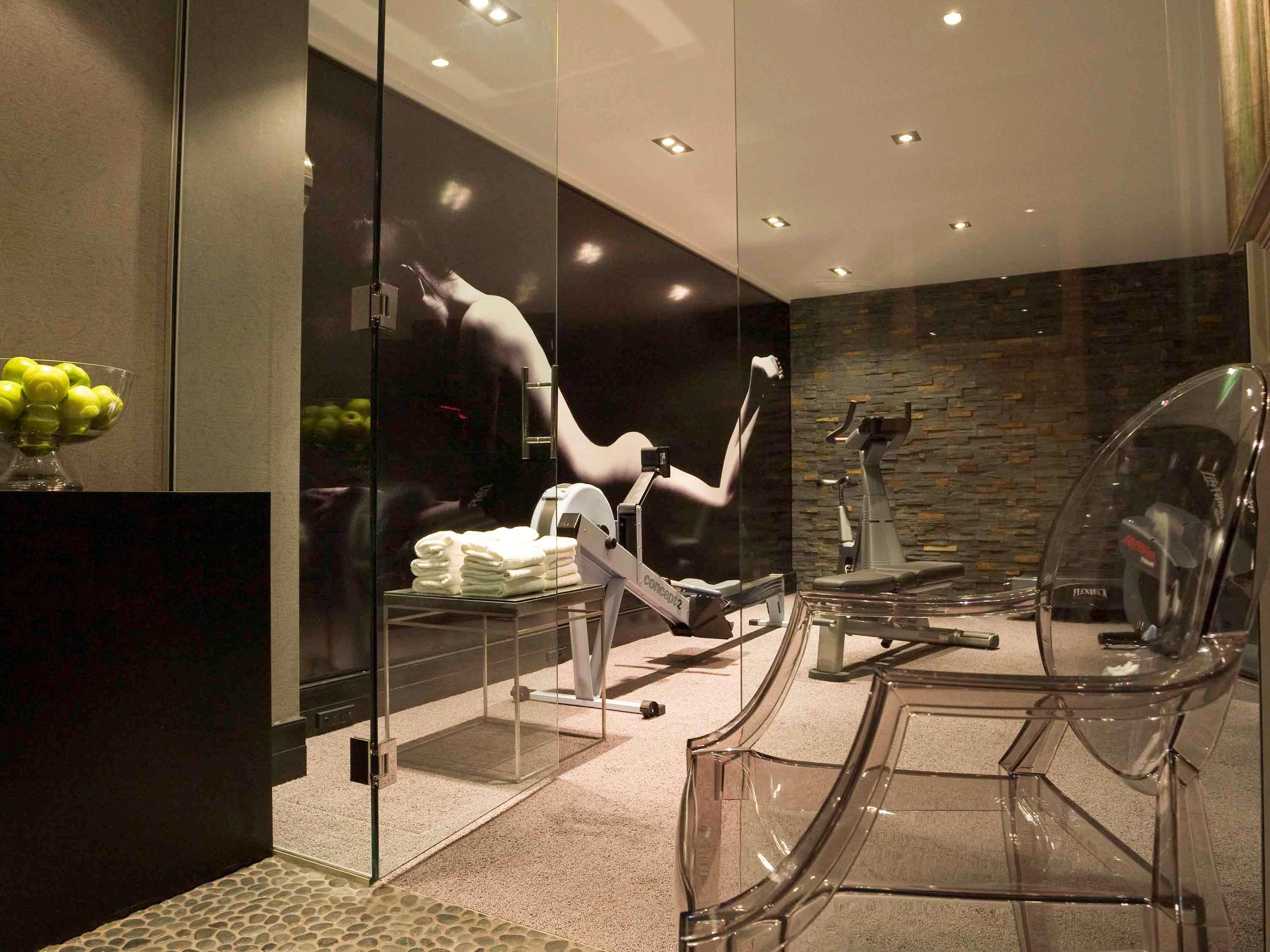 호텔 세인트 모리츠 퀸스타운 - 엠갤러리 컬렉션 퀸즈타운 외부 사진 The gym at the Mandarin Oriental, Munich
